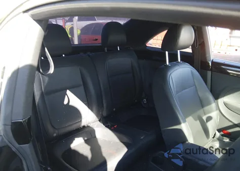 2013 Volkswagen Beetle 2.0L Tdi z USA, uszkodzony, nr VIN 3VWJL7AT8DM615943